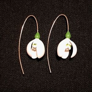 Sterling Silver Snow Drop White Flower Earrings
